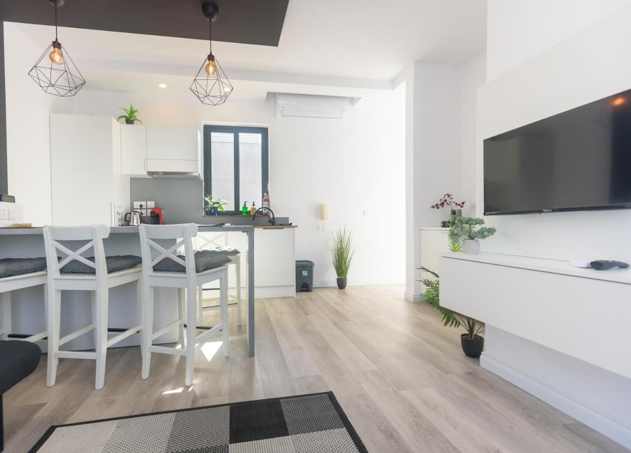 Apartment Sarah's Penthouse In Sliema